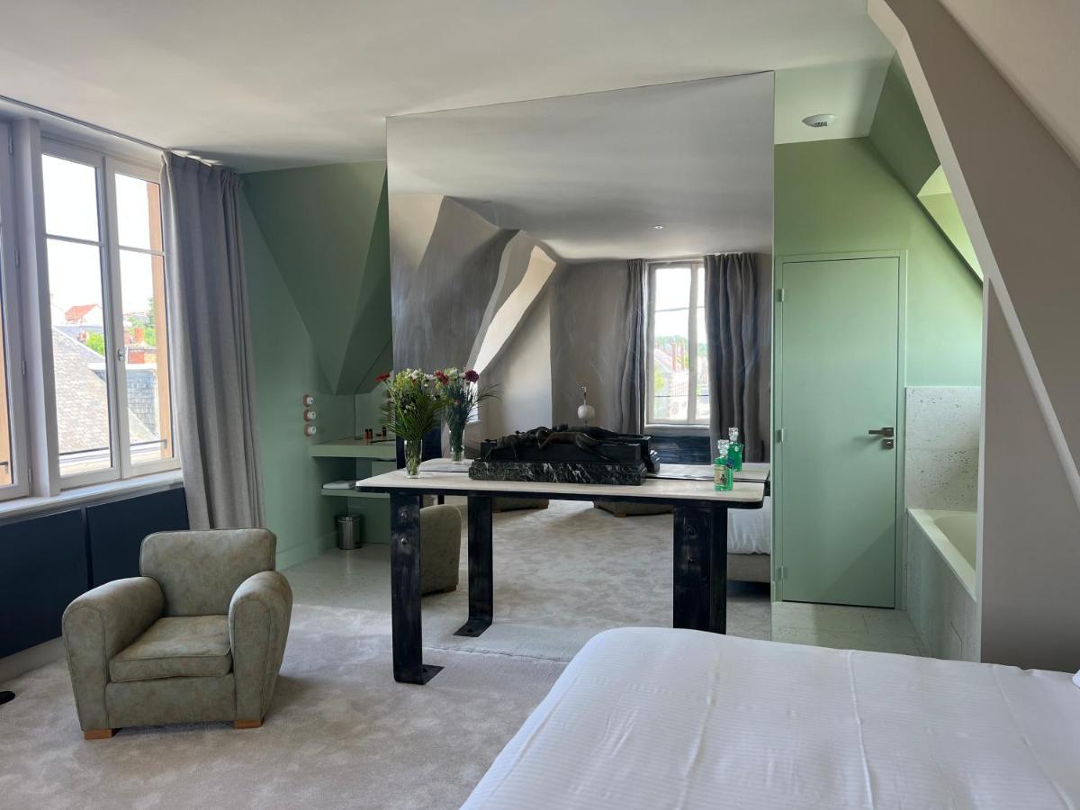 Logis Hotel La Maison A Pan De Bois Vierzon Εξωτερικό φωτογραφία
