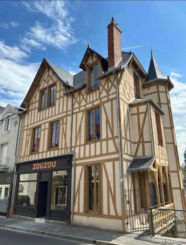 Logis Hotel La Maison A Pan De Bois Vierzon Εξωτερικό φωτογραφία