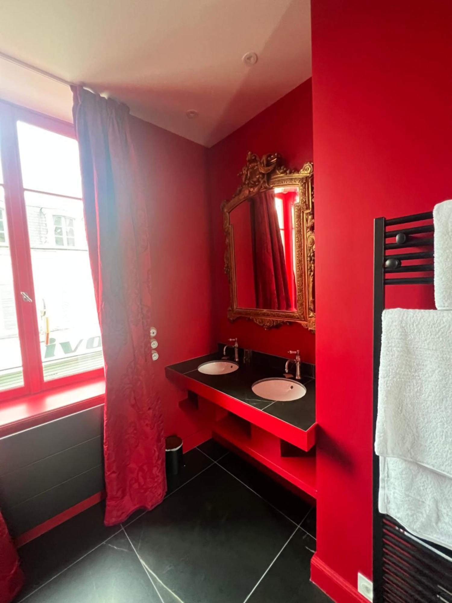 Logis Hotel La Maison A Pan De Bois Vierzon Εξωτερικό φωτογραφία