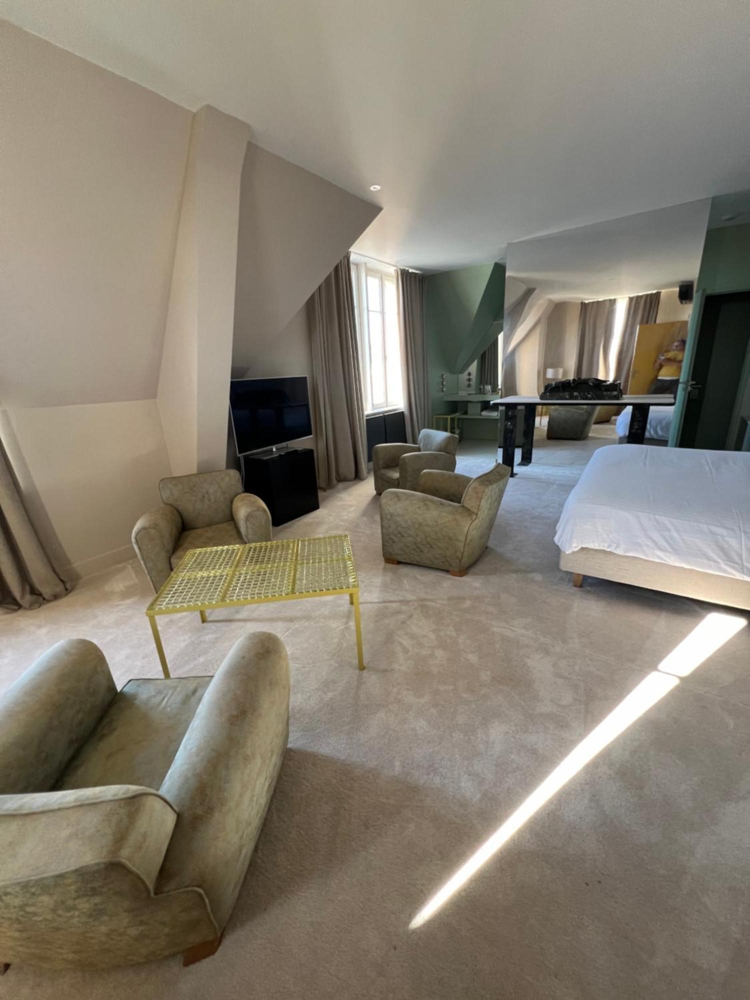 Logis Hotel La Maison A Pan De Bois Vierzon Εξωτερικό φωτογραφία