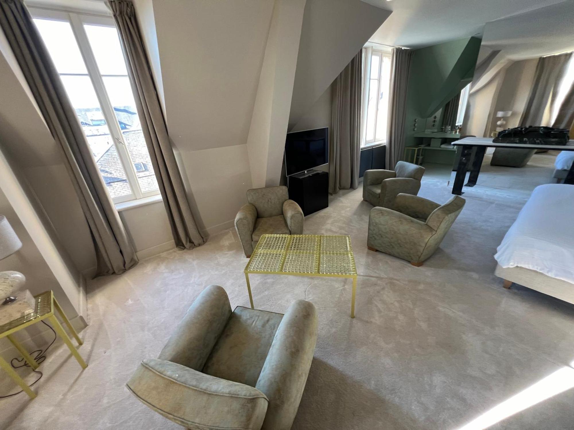 Logis Hotel La Maison A Pan De Bois Vierzon Εξωτερικό φωτογραφία